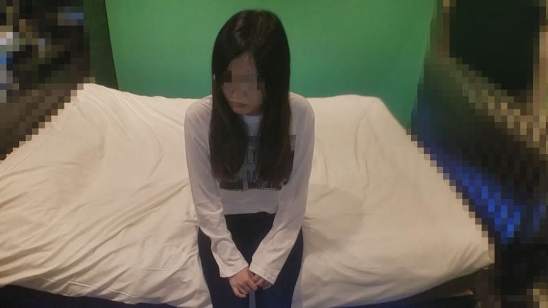 FC2-PPV-1433128 【个人】不孕治疗中的美人妻、带到宾馆侵犯。