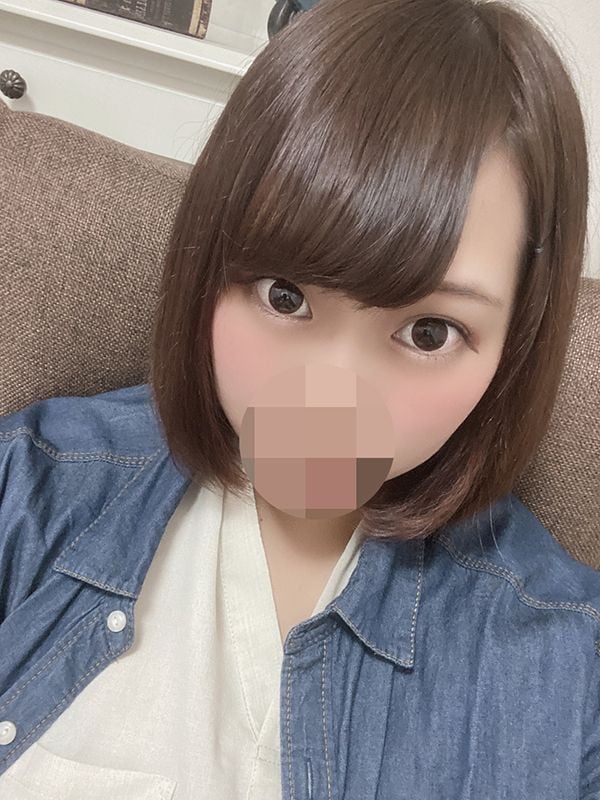 FC2-PPV-1540519 ※限定【个人・无修正】妹妹朋友罗莉巨乳学生妹禁断无套抽插大量中出