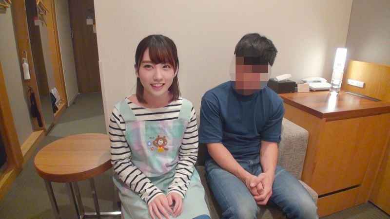 FC2-PPV-1593535 可怜过头的保母 真实流出 -限定-