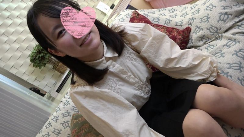 FC2-PPV-1835944 初拍 未知世事内向女性完整呈现