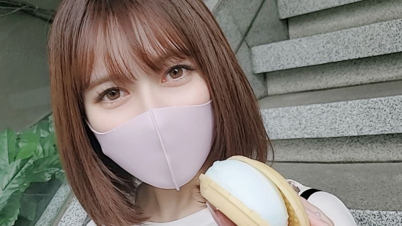 FC2-PPV-1879883 【无修正】长身美腿超美人！美容诊所柜姐中出！！（后编）
