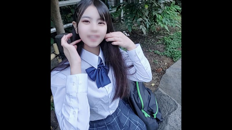 FC2-PPV-2439990 【无修正】巨乳持续成长的女学生・・・抓住思春期女学生F罩杯胸部无套中出！！