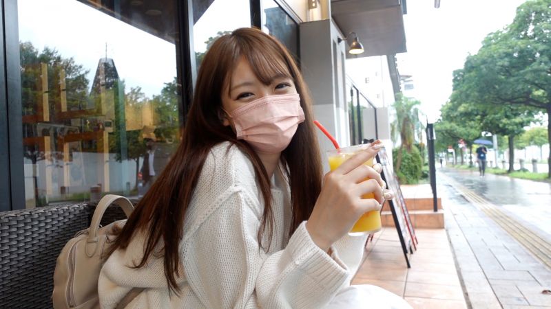 FC2-PPV-2464487 【无修正】有些大人样天真烂漫F罩杯现役女大生最后的中出！