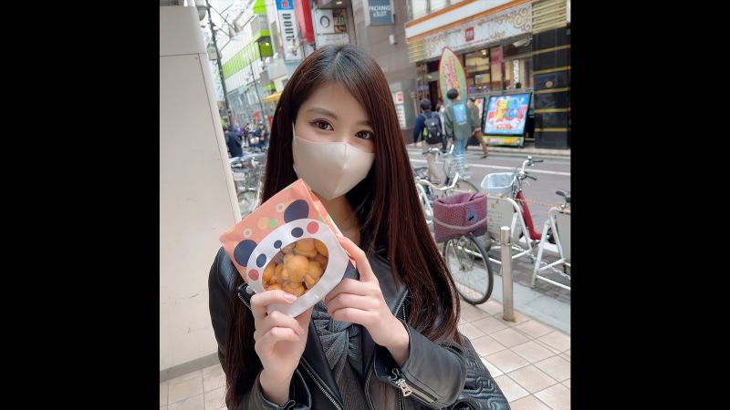 FC2-PPV-2772513 与接种疫苗时遇见的护理师赏花约会・・・E罩杯隐藏巨乳白衣天使淫荡身体2回中出！！（3回射精！！）