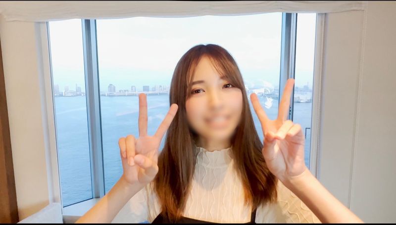 FC2-PPV-3067396 【初摄影】【完全露脸】残存天真的19歳清楚系女大生成人的一日　刚毛敏感小穴被巨根抽插人生初中出