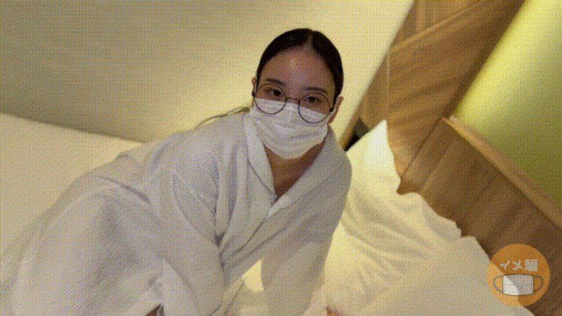 FC2-PPV-4899421 我得到了在书店工作的女大学生的屁眼 IMEDAMAFC2