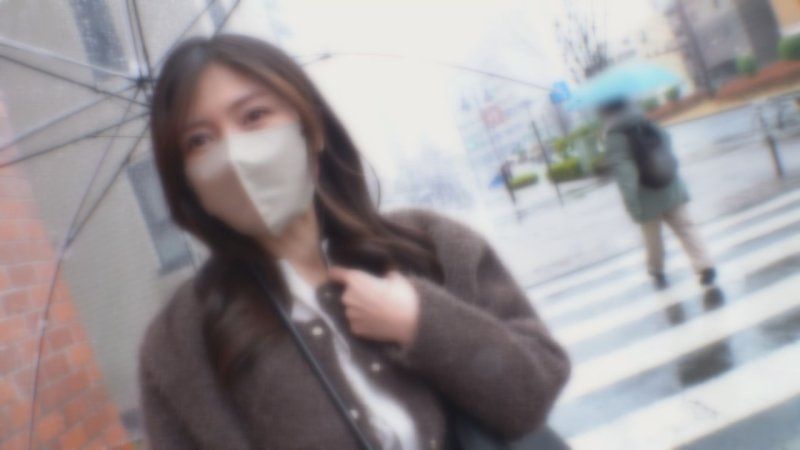 FC2-PPV-4935049 【臉蛋與身材都美麗的 45 歲單親媽媽】用嘴巴與腿交盡情品嚐年下男猛烈肉棒的美魔女，將濃稠精液作為禮物送給她