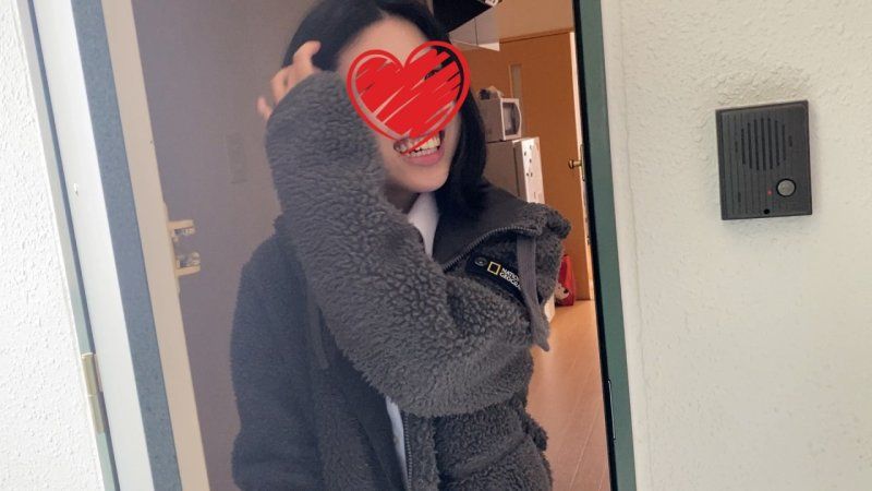FC2-PPV-4927744 自宅訪問でのハメ撮り再会♡午後オフで仕事着のままノーブラ待機！マンション下の駐輪場で露出フェラ＆着衣ハメでいちゃいちゃSEX♡