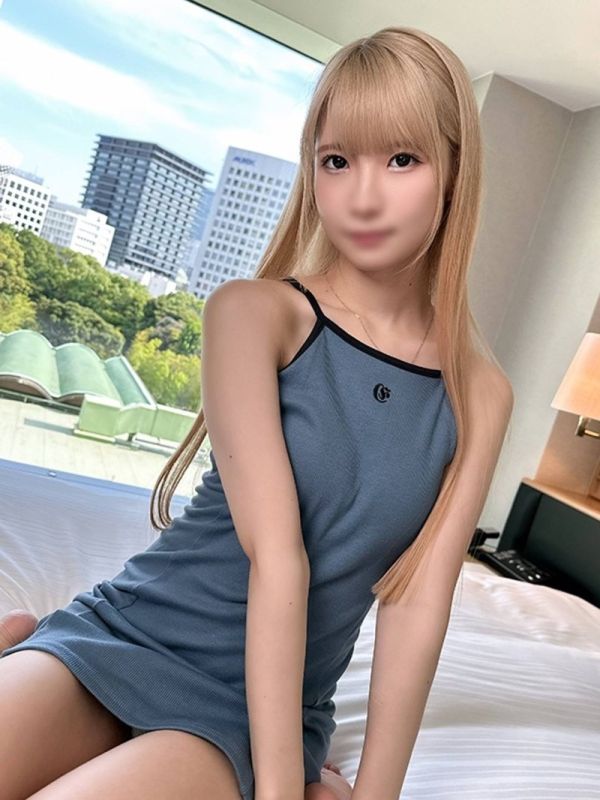 FC2-PPV-4755715 【個人拍攝・等級差＃02】A罩杯光滑貧乳女大學生奈奈醬　與超愛的男友過度親暱的無套性交