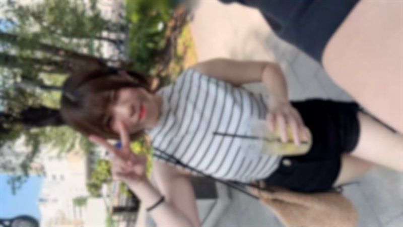 FC2-PPV-4755806 期间限定！半价！【初次・露脸】纤细身体声音可爱的146cm迷你系专门〇生。第一次的成人案件感到紧张☆汗湿内裤兴奋无法平息大量中出确定成为黑历史。。