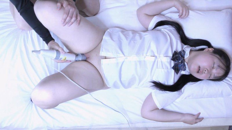 FC2-PPV-4966033 新作【附特典】七海01 久違的制服雙馬尾口內射精 舔肛 用最喜歡的背後位內射【藻無】