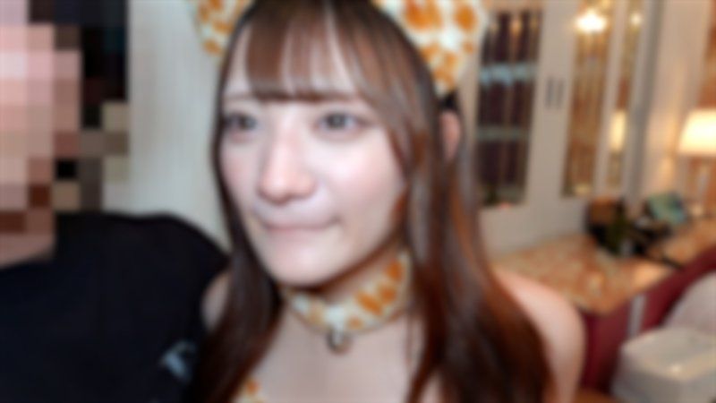 FC2-PPV-4983460 ※最后【无修正】低身高142cm的超迷你系概念咖啡厅店员。因为强制拍摄而勉强同意,所以满满地半体外半内射。。