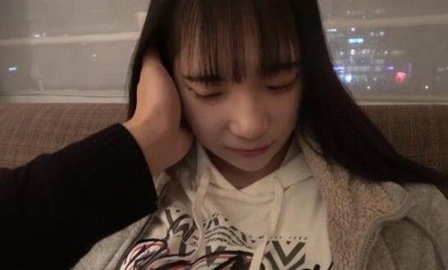 FC2-PPV-4626792 【无修正】【露脸】【中出】23岁黑髮肉感素人 立式后背位高潮！！