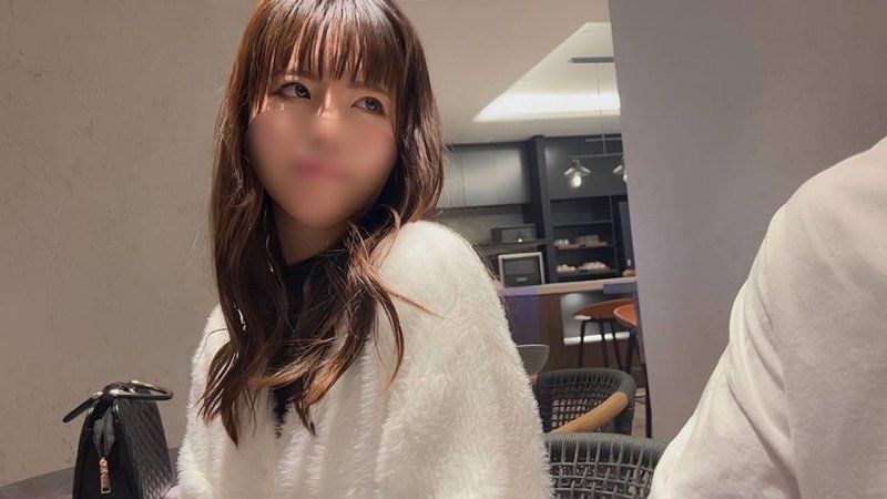 FC2-PPV-4703915 【以性愛為生的有夫之婦】高潮次數超過20次！在約會網站上認識的太太實在太淫蕩了，大中特中！兩個肌肉男一起幹她，她翻白眼，整個人都壞掉了。【無套中出，超級高潮】