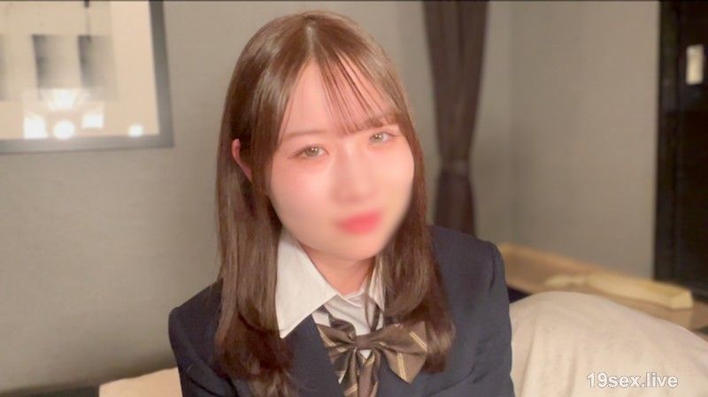 FC2-PPV-4845383 【完全復活xAF黑船来袭】非常抱歉让大家久等了。回到FC2的传说20cm以上巨根，让18岁遥香小姐的身心都委託给它，人生初次中出，以及第一次肛交，请好好观看。